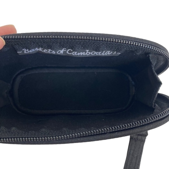 Baskets of Cambodia Woven Wristlet Make Up Bag Mini Coin Purse Black Cream OS - Picture 8 of 12